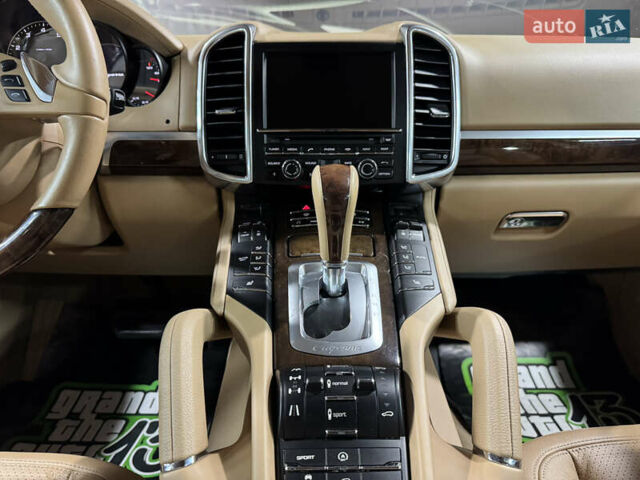 Коричневий Порше Cayenne, об'ємом двигуна 3.6 л та пробігом 95 тис. км за 23999 $, фото 30 на Automoto.ua