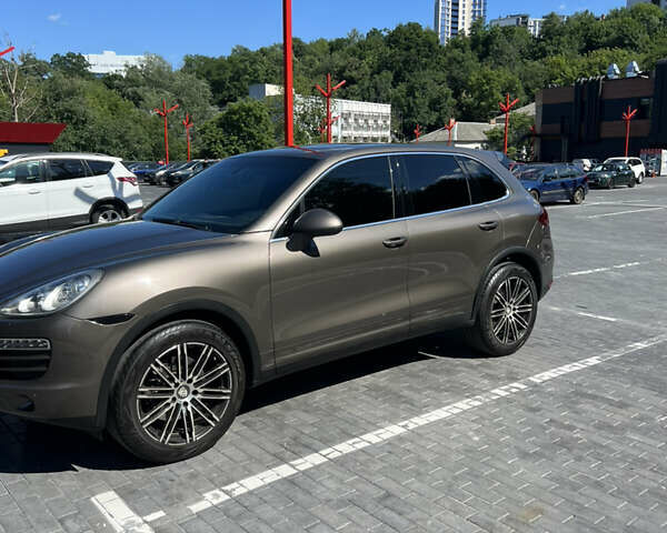 Коричневий Порше Cayenne, об'ємом двигуна 3.6 л та пробігом 150 тис. км за 18800 $, фото 1 на Automoto.ua