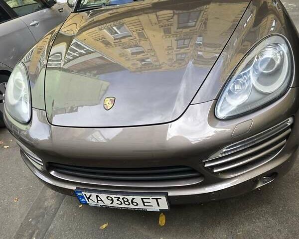 Коричневый Порше Каен, объемом двигателя 3.6 л и пробегом 180 тыс. км за 23800 $, фото 17 на Automoto.ua