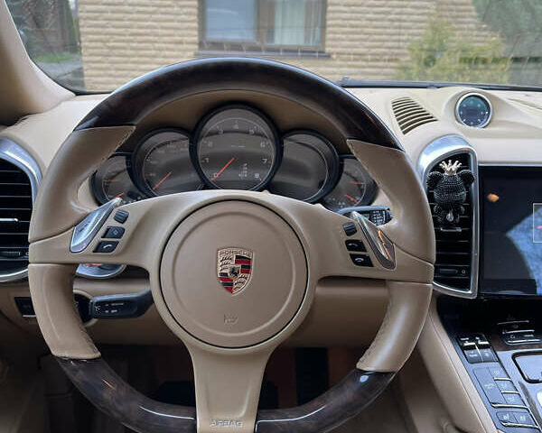 Коричневый Порше Каен, объемом двигателя 3.6 л и пробегом 217 тыс. км за 17900 $, фото 30 на Automoto.ua
