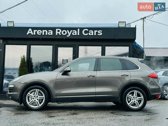 Коричневый Порше Каен, объемом двигателя 4.81 л и пробегом 136 тыс. км за 20800 $, фото 4 на Automoto.ua