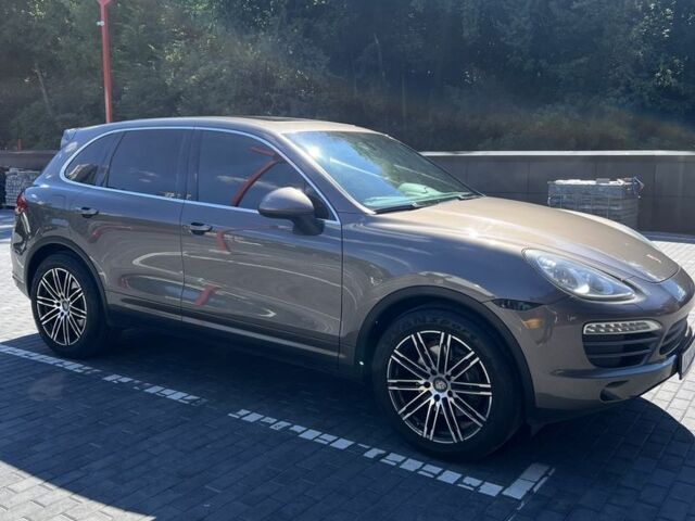 Коричневый Порше Каен, объемом двигателя 3.6 л и пробегом 160 тыс. км за 19500 $, фото 1 на Automoto.ua