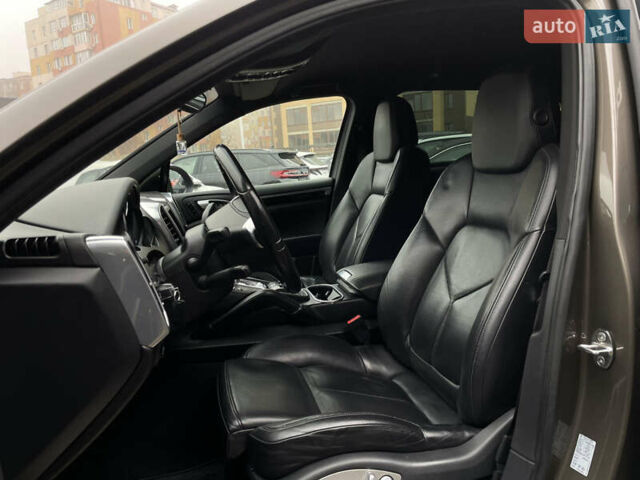 Коричневый Порше Каен, объемом двигателя 3 л и пробегом 191 тыс. км за 22500 $, фото 11 на Automoto.ua