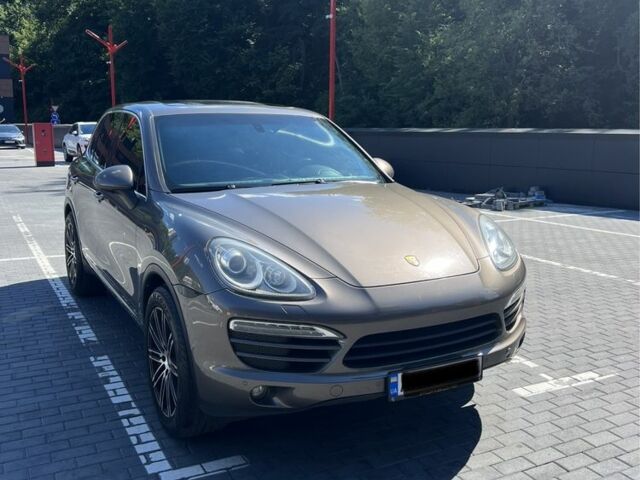 Коричневый Порше Каен, объемом двигателя 3.6 л и пробегом 160 тыс. км за 19500 $, фото 5 на Automoto.ua