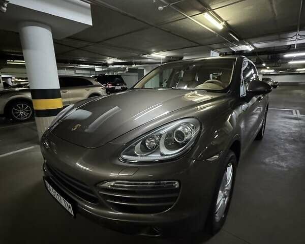 Коричневый Порше Каен, объемом двигателя 3.6 л и пробегом 130 тыс. км за 21000 $, фото 21 на Automoto.ua