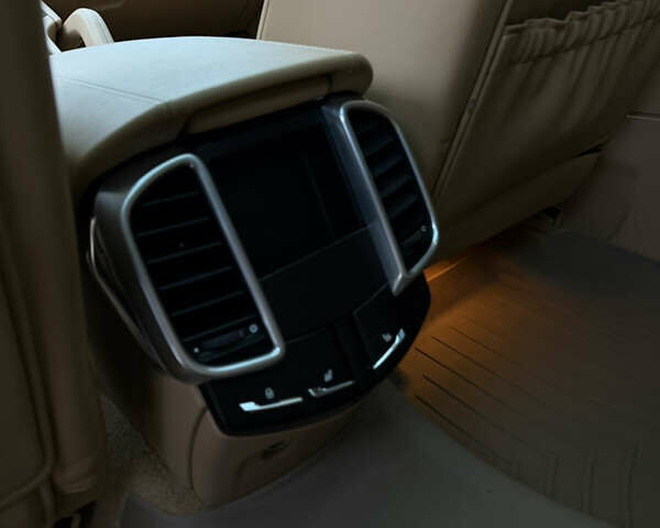 Коричневый Порше Каен, объемом двигателя 3 л и пробегом 178 тыс. км за 21000 $, фото 40 на Automoto.ua