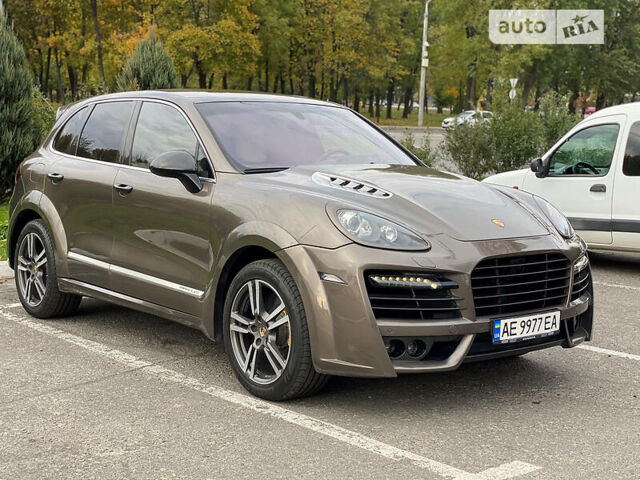 Коричневий Порше Cayenne, об'ємом двигуна 4.8 л та пробігом 60 тис. км за 47500 $, фото 1 на Automoto.ua