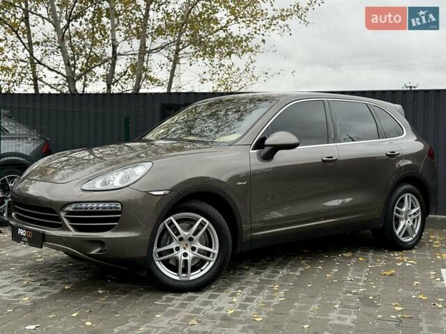 Порше Каен 2013 в Киеве на Automoto.ua Коричневый Порше Каен, объемом двигателя 3 л и пробегом 178 тыс. км за 23800 $, фото 2 на Automoto.ua