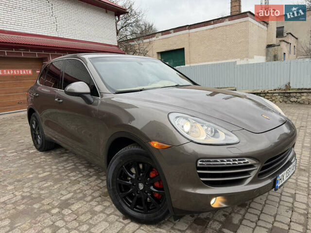 Коричневый Порше Каен, объемом двигателя 3 л и пробегом 178 тыс. км за 21000 $, фото 19 на Automoto.ua