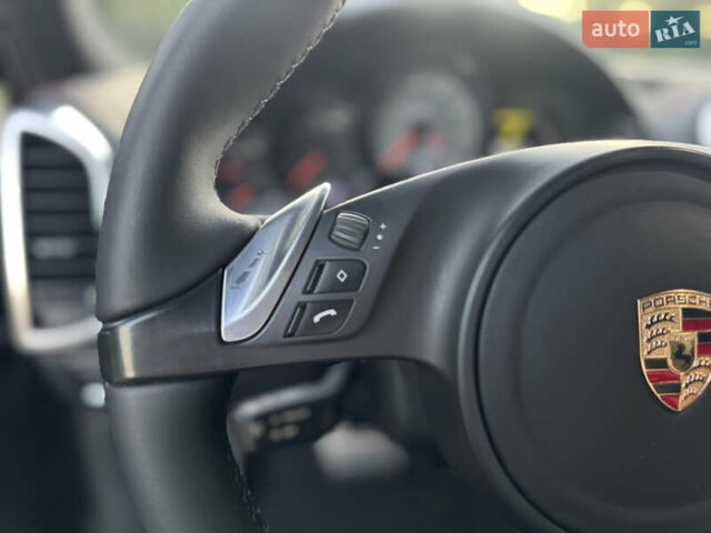 Коричневый Порше Каен, объемом двигателя 4.8 л и пробегом 140 тыс. км за 18500 $, фото 38 на Automoto.ua