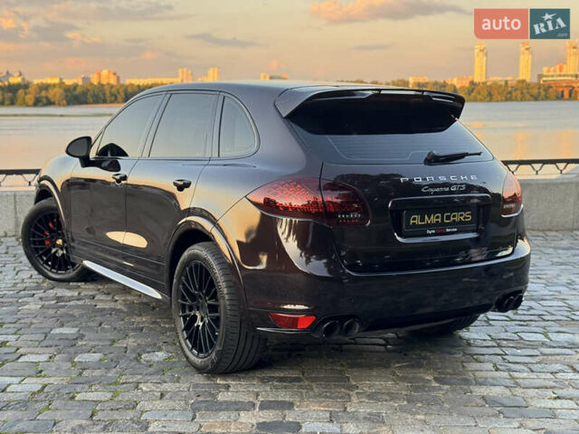 Коричневый Порше Каен, объемом двигателя 4.8 л и пробегом 140 тыс. км за 18500 $, фото 21 на Automoto.ua