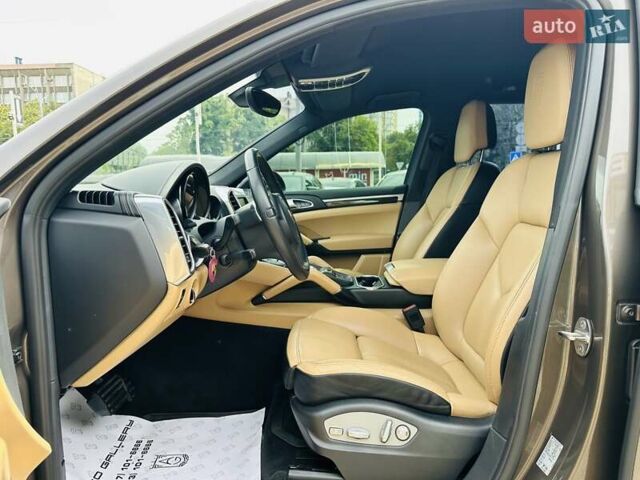 Коричневый Порше Каен, объемом двигателя 3 л и пробегом 180 тыс. км за 26900 $, фото 11 на Automoto.ua