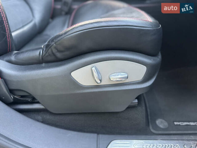 Коричневый Порше Каен, объемом двигателя 4.8 л и пробегом 140 тыс. км за 18500 $, фото 65 на Automoto.ua