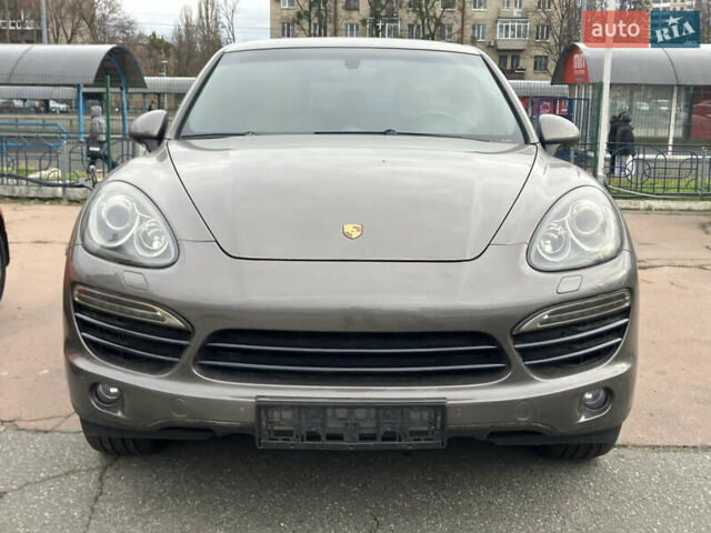Коричневий Порше Cayenne, об'ємом двигуна 3 л та пробігом 177 тис. км за 22777 $, фото 1 на Automoto.ua