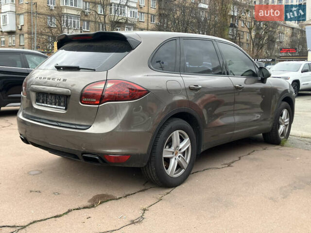 Коричневий Порше Cayenne, об'ємом двигуна 3 л та пробігом 177 тис. км за 22777 $, фото 5 на Automoto.ua
