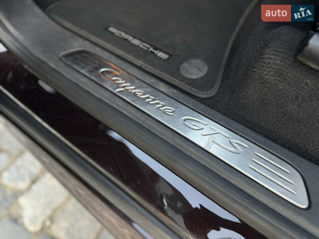 Коричневый Порше Каен, объемом двигателя 4.8 л и пробегом 140 тыс. км за 18500 $, фото 34 на Automoto.ua