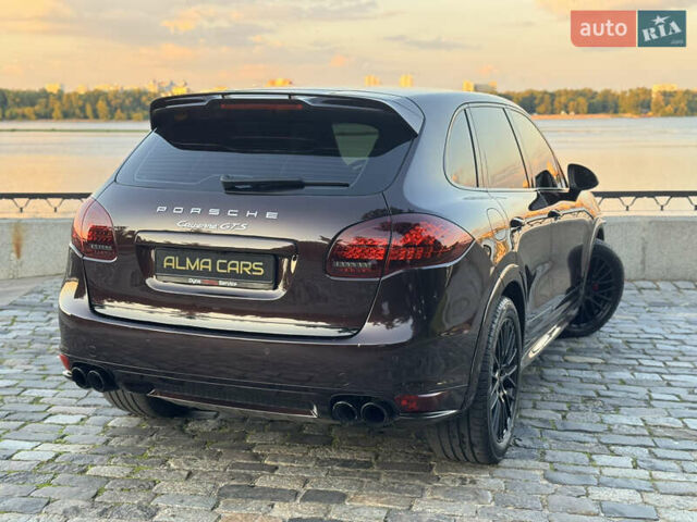 Коричневий Порше Cayenne, об'ємом двигуна 4.8 л та пробігом 140 тис. км за 19500 $, фото 17 на Automoto.ua