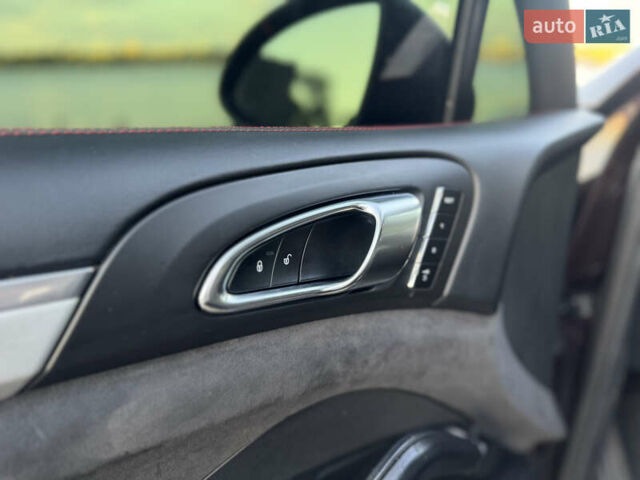 Коричневый Порше Каен, объемом двигателя 4.8 л и пробегом 140 тыс. км за 18500 $, фото 32 на Automoto.ua