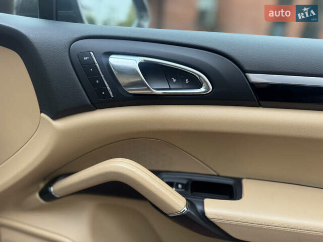 Коричневий Порше Cayenne, об'ємом двигуна 3.6 л та пробігом 136 тис. км за 29500 $, фото 29 на Automoto.ua