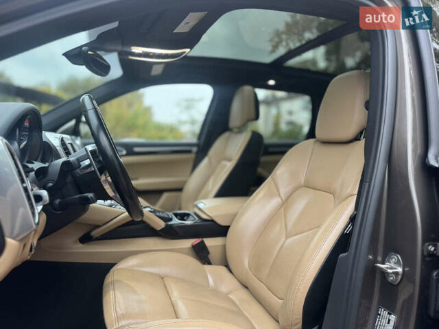 Коричневий Порше Cayenne, об'ємом двигуна 3.6 л та пробігом 136 тис. км за 29500 $, фото 11 на Automoto.ua