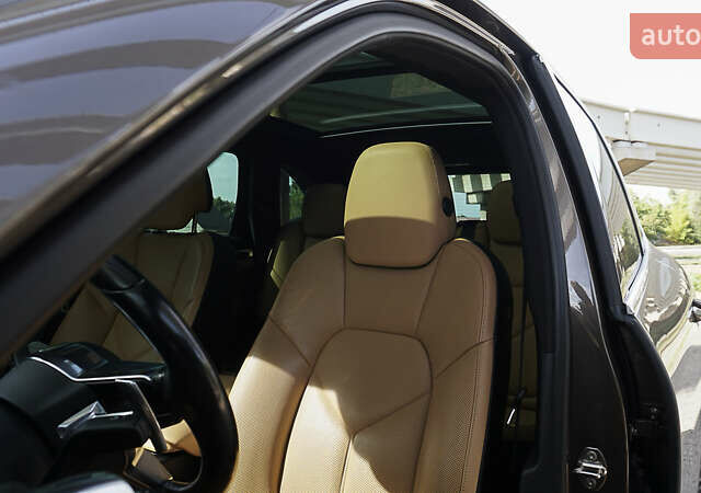 Порше Каен 2015 в Днепре (Днепропетровске) на Automoto.ua Коричневый Порше Каен, объемом двигателя 3.6 л и пробегом 112 тыс. км за 32000 $, фото 28 на Automoto.ua