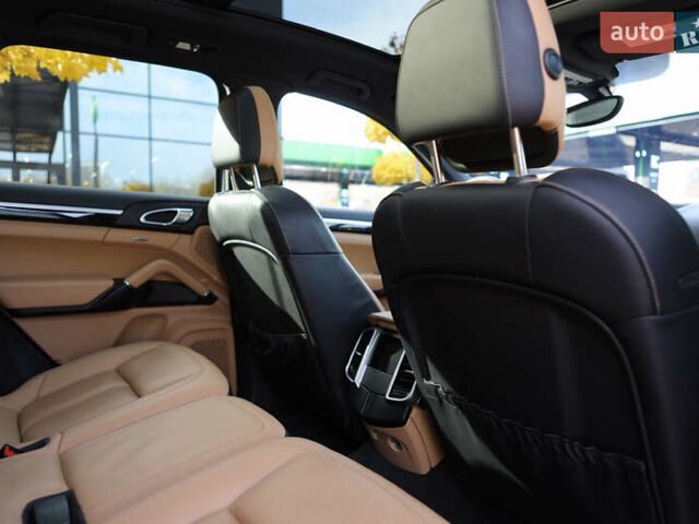 Коричневый Порше Каен, объемом двигателя 3.6 л и пробегом 146 тыс. км за 24900 $, фото 27 на Automoto.ua