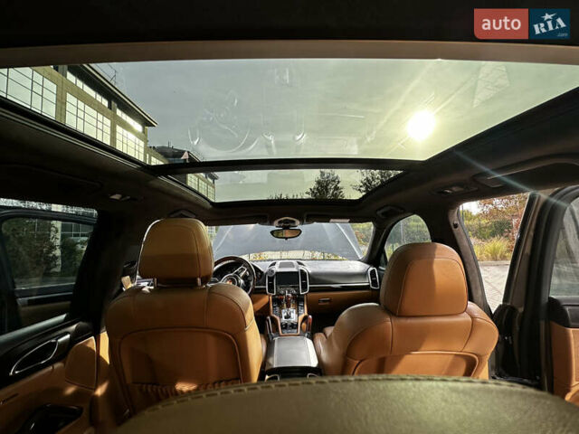 Коричневый Порше Каен, объемом двигателя 2.97 л и пробегом 141 тыс. км за 49900 $, фото 21 на Automoto.ua