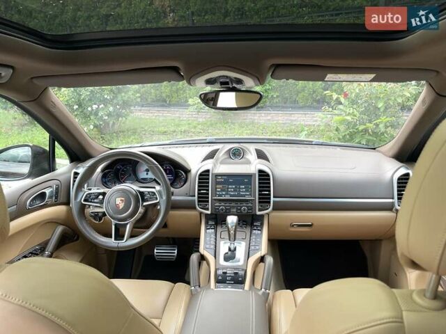Коричневий Порше Cayenne, об'ємом двигуна 4.13 л та пробігом 58 тис. км за 59999 $, фото 23 на Automoto.ua