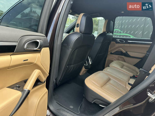 Коричневий Порше Cayenne, об'ємом двигуна 2.97 л та пробігом 313 тис. км за 31999 $, фото 24 на Automoto.ua
