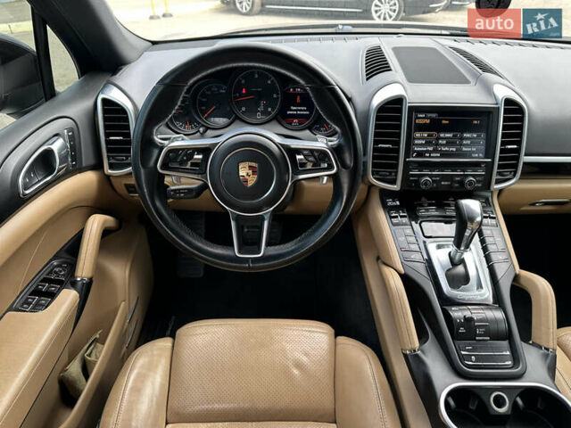 Коричневий Порше Cayenne, об'ємом двигуна 2.97 л та пробігом 313 тис. км за 31999 $, фото 27 на Automoto.ua