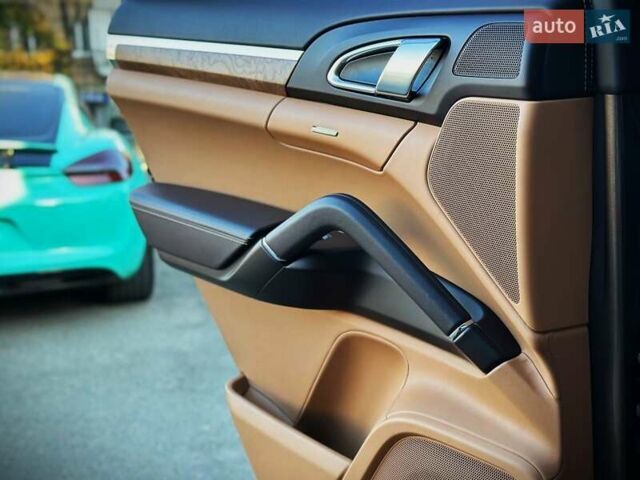 Коричневый Порше Каен, объемом двигателя 2.97 л и пробегом 175 тыс. км за 37999 $, фото 30 на Automoto.ua