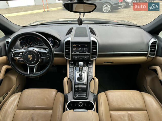 Коричневий Порше Cayenne, об'ємом двигуна 2.97 л та пробігом 313 тис. км за 31999 $, фото 26 на Automoto.ua