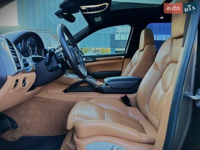 Коричневий Порше Cayenne, об'ємом двигуна 2.97 л та пробігом 175 тис. км за 36900 $, фото 26 на Automoto.ua