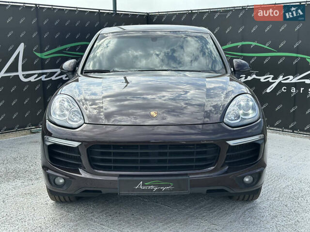Коричневий Порше Cayenne, об'ємом двигуна 2.97 л та пробігом 313 тис. км за 31999 $, фото 2 на Automoto.ua