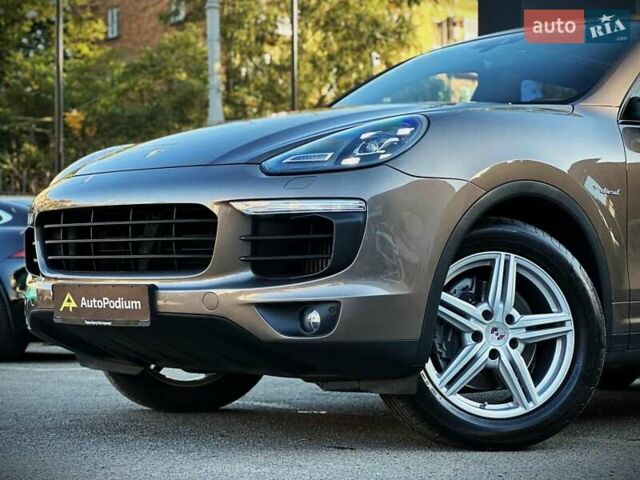 Коричневый Порше Каен, объемом двигателя 2.97 л и пробегом 175 тыс. км за 39900 $, фото 5 на Automoto.ua
