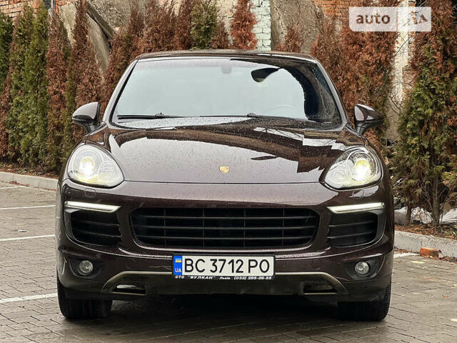 Коричневий Порше Cayenne, об'ємом двигуна 3.6 л та пробігом 102 тис. км за 38200 $, фото 3 на Automoto.ua