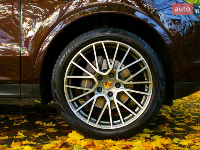 Коричневый Порше Каен, объемом двигателя 3 л и пробегом 112 тыс. км за 58900 $, фото 20 на Automoto.ua