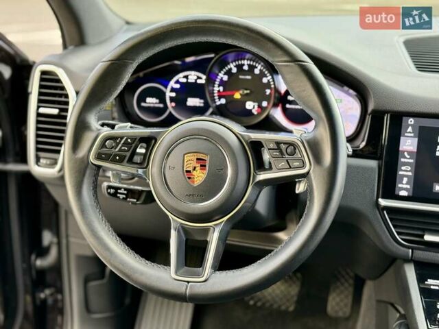 Коричневий Порше Cayenne, об'ємом двигуна 3 л та пробігом 93 тис. км за 47900 $, фото 60 на Automoto.ua