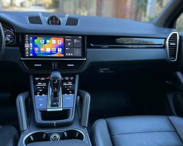 Коричневый Порше Каен, объемом двигателя 3 л и пробегом 148 тыс. км за 44000 $, фото 6 на Automoto.ua