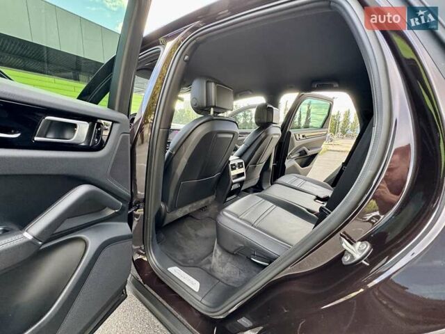 Коричневий Порше Cayenne, об'ємом двигуна 3 л та пробігом 93 тис. км за 47900 $, фото 41 на Automoto.ua