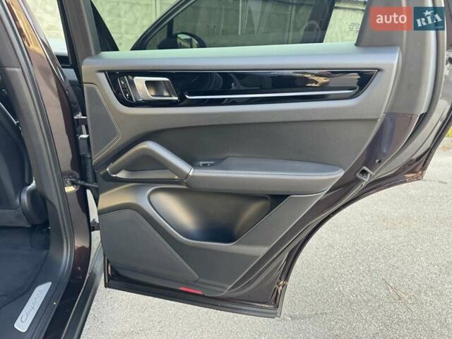 Коричневий Порше Cayenne, об'ємом двигуна 3 л та пробігом 93 тис. км за 52900 $, фото 37 на Automoto.ua
