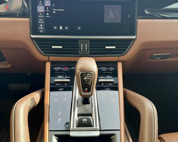 Коричневий Порше Cayenne, об'ємом двигуна 3 л та пробігом 180 тис. км за 59000 $, фото 18 на Automoto.ua