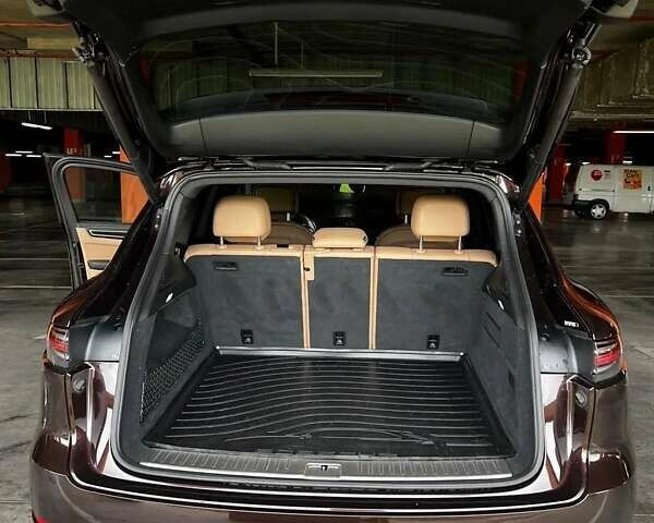 Коричневий Порше Cayenne, об'ємом двигуна 3 л та пробігом 74 тис. км за 48000 $, фото 18 на Automoto.ua