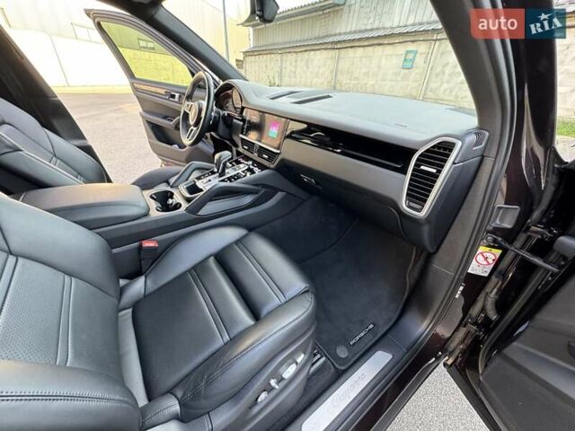 Коричневий Порше Cayenne, об'ємом двигуна 3 л та пробігом 93 тис. км за 52900 $, фото 41 на Automoto.ua