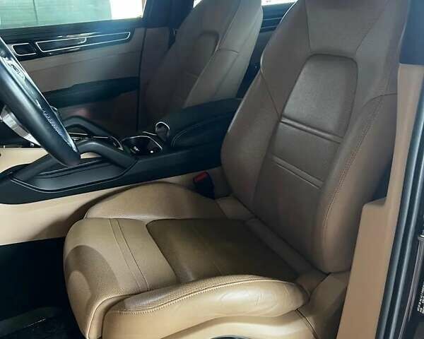 Коричневий Порше Cayenne, об'ємом двигуна 3 л та пробігом 74 тис. км за 48000 $, фото 16 на Automoto.ua
