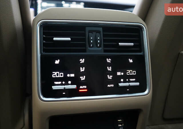 Коричневый Порше Каен, объемом двигателя 2.89 л и пробегом 121 тыс. км за 53000 $, фото 16 на Automoto.ua