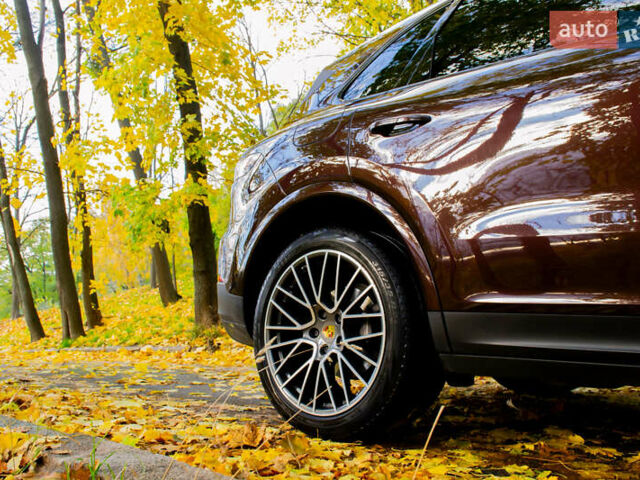 Коричневый Порше Каен, объемом двигателя 3 л и пробегом 112 тыс. км за 58900 $, фото 10 на Automoto.ua