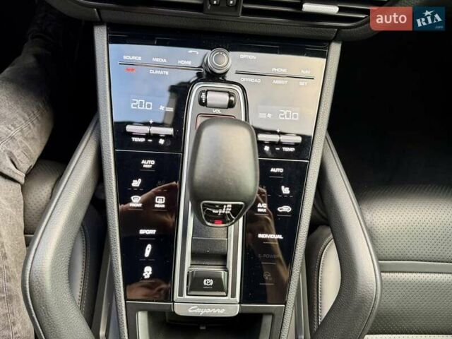 Коричневий Порше Cayenne, об'ємом двигуна 3 л та пробігом 93 тис. км за 47900 $, фото 75 на Automoto.ua