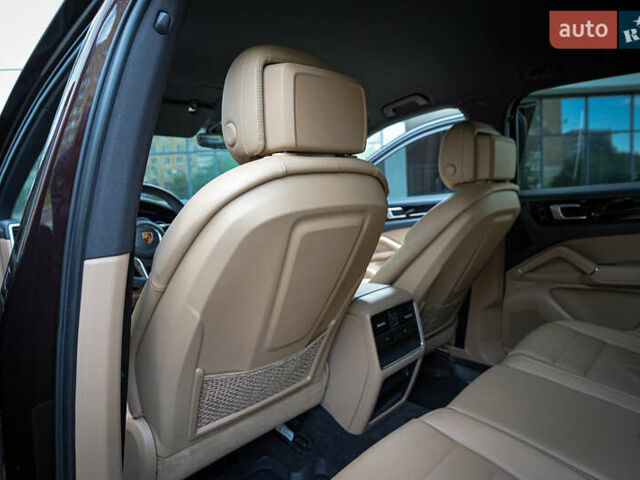 Коричневий Порше Cayenne, об'ємом двигуна 3 л та пробігом 73 тис. км за 55500 $, фото 20 на Automoto.ua
