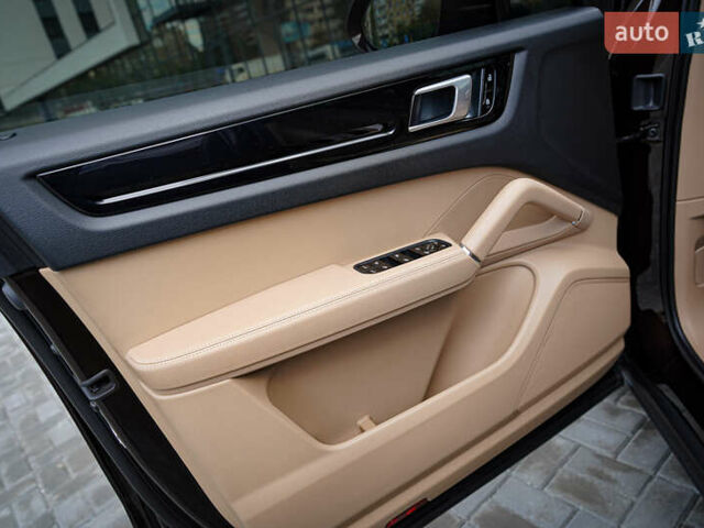 Коричневий Порше Cayenne, об'ємом двигуна 3 л та пробігом 73 тис. км за 55500 $, фото 15 на Automoto.ua